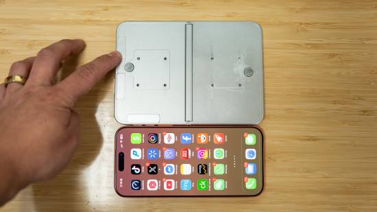 史上最贵iPhone新消息曝光！比iPad mini还小